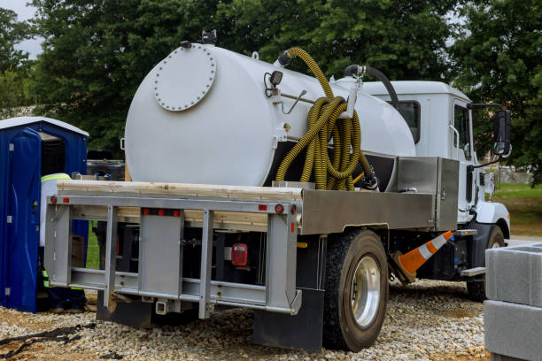 Best Construction site porta potty rental  in Mapleton, IA